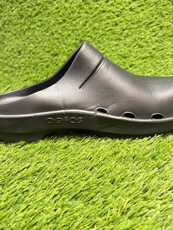 OOFOS OOcloog Clog Mens Size 10 Black Beach Outdoor Slip On Recovery Sandals main image 8